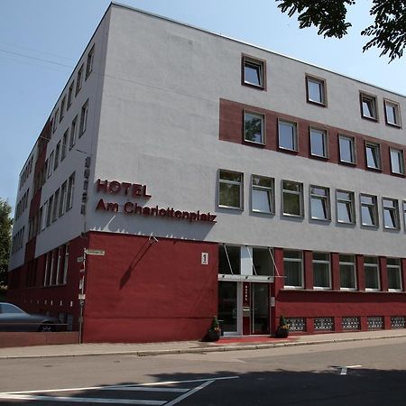 Hotel Am Charlottenplatz Esslingen am Neckar Esterno foto